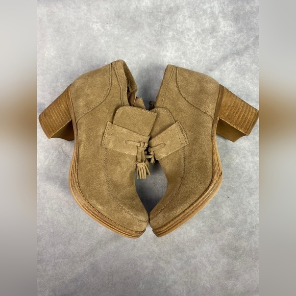 Nine West suede tassel healed loafers Women's Size 6.5 - Picture 4 of 9